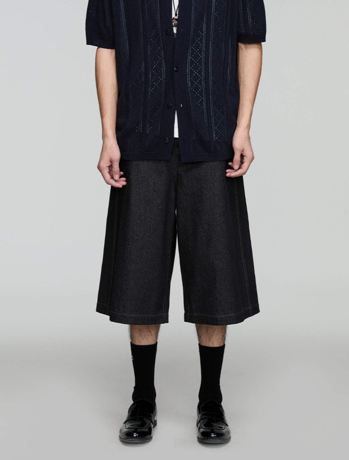 A-line loose denim shorts