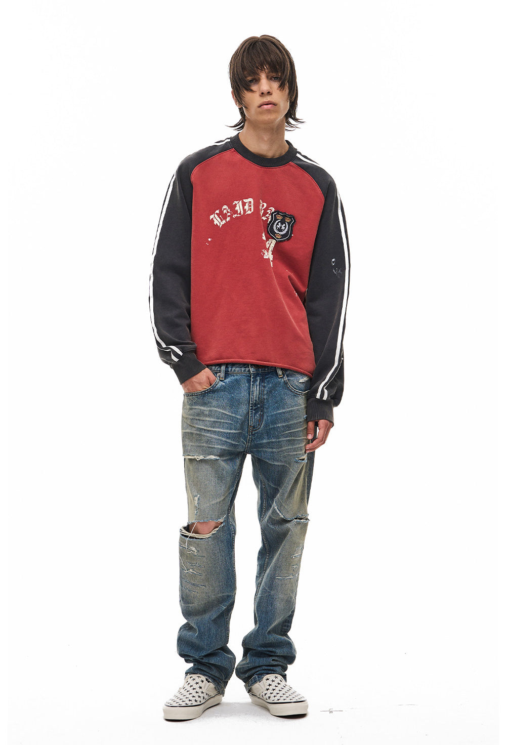 Wash-Finished Sweatshirt with Printed Badge Sweatshirt