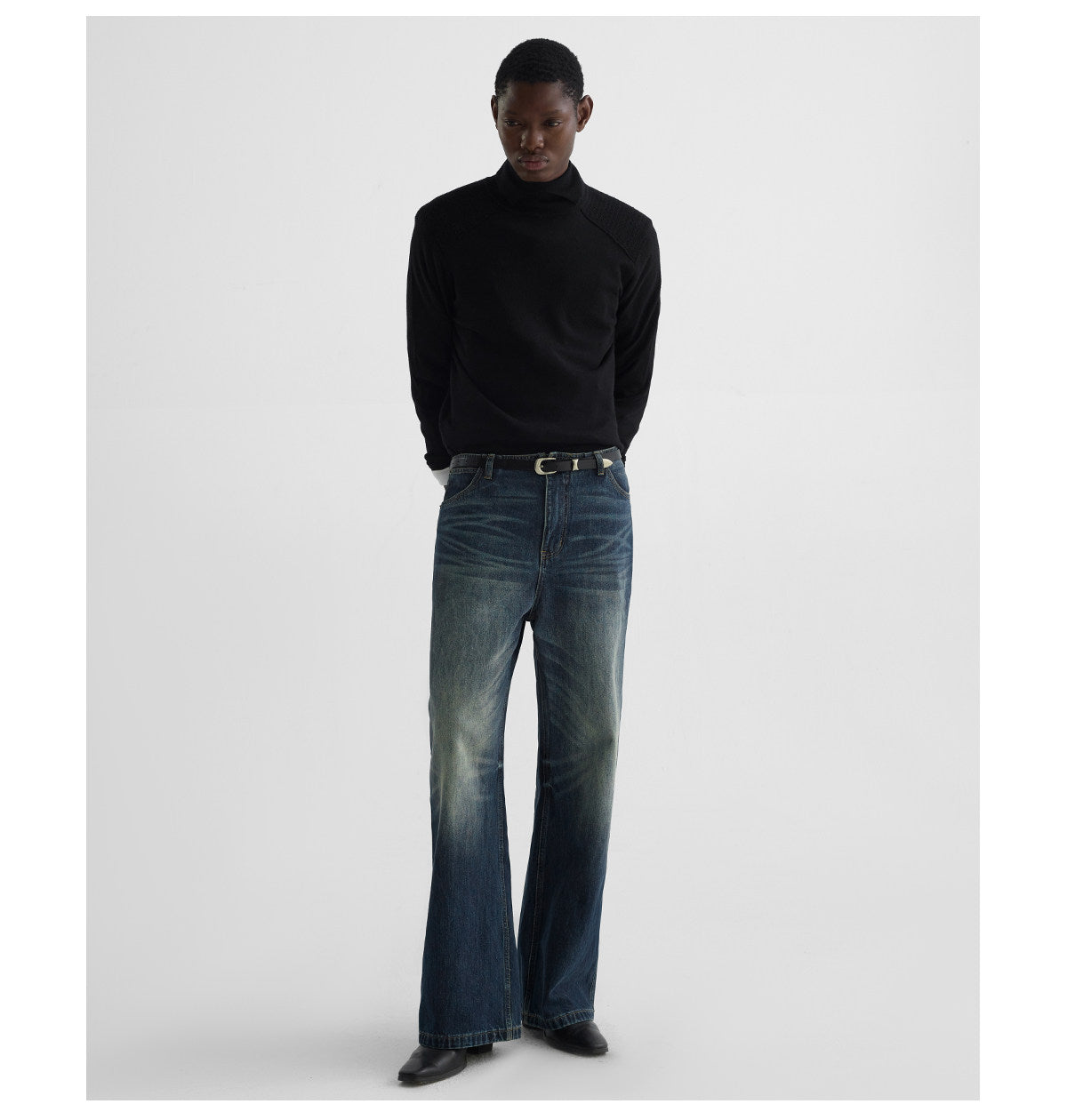 W-Neck Fit Mid-Rise Turtleneck Sweater