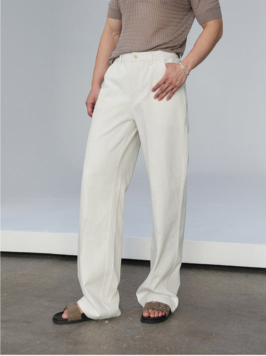 Loose-fit breathable jeans