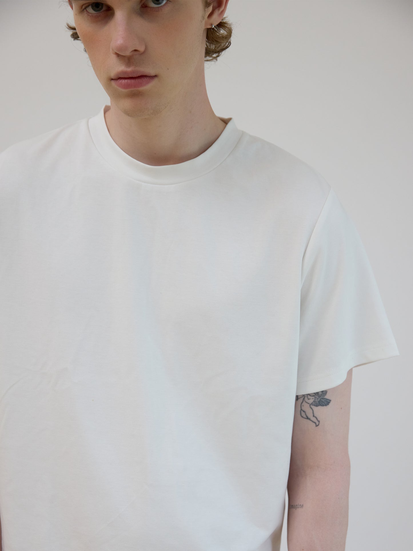 Basic round neck T-shirt