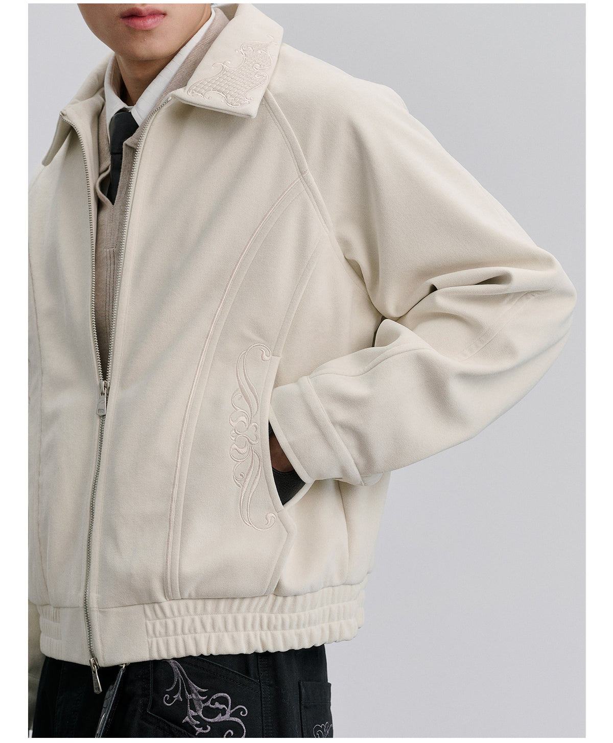 Embroidered Lapel Jacket