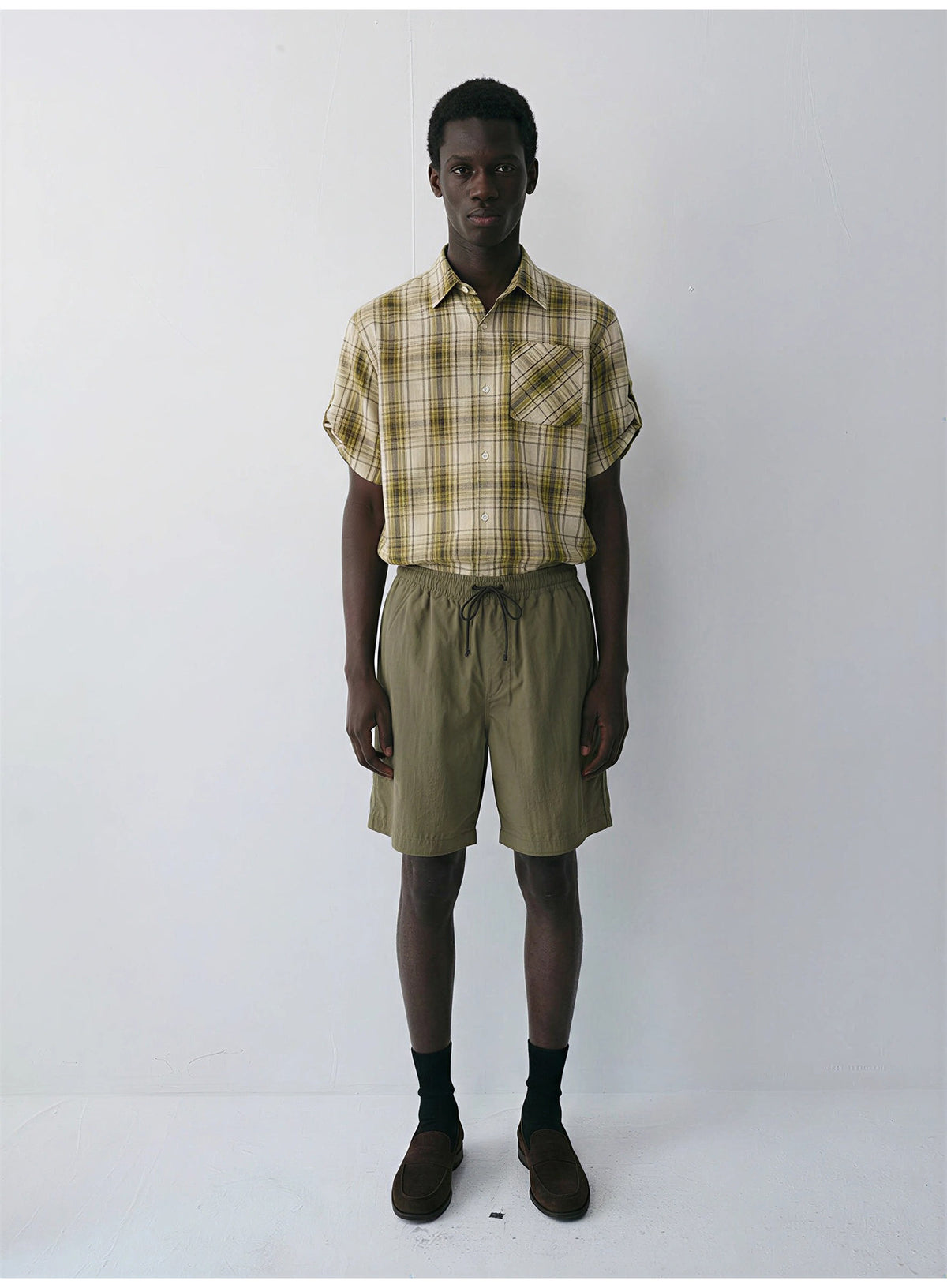 Lightweight Quarter-Length Casual Shorts