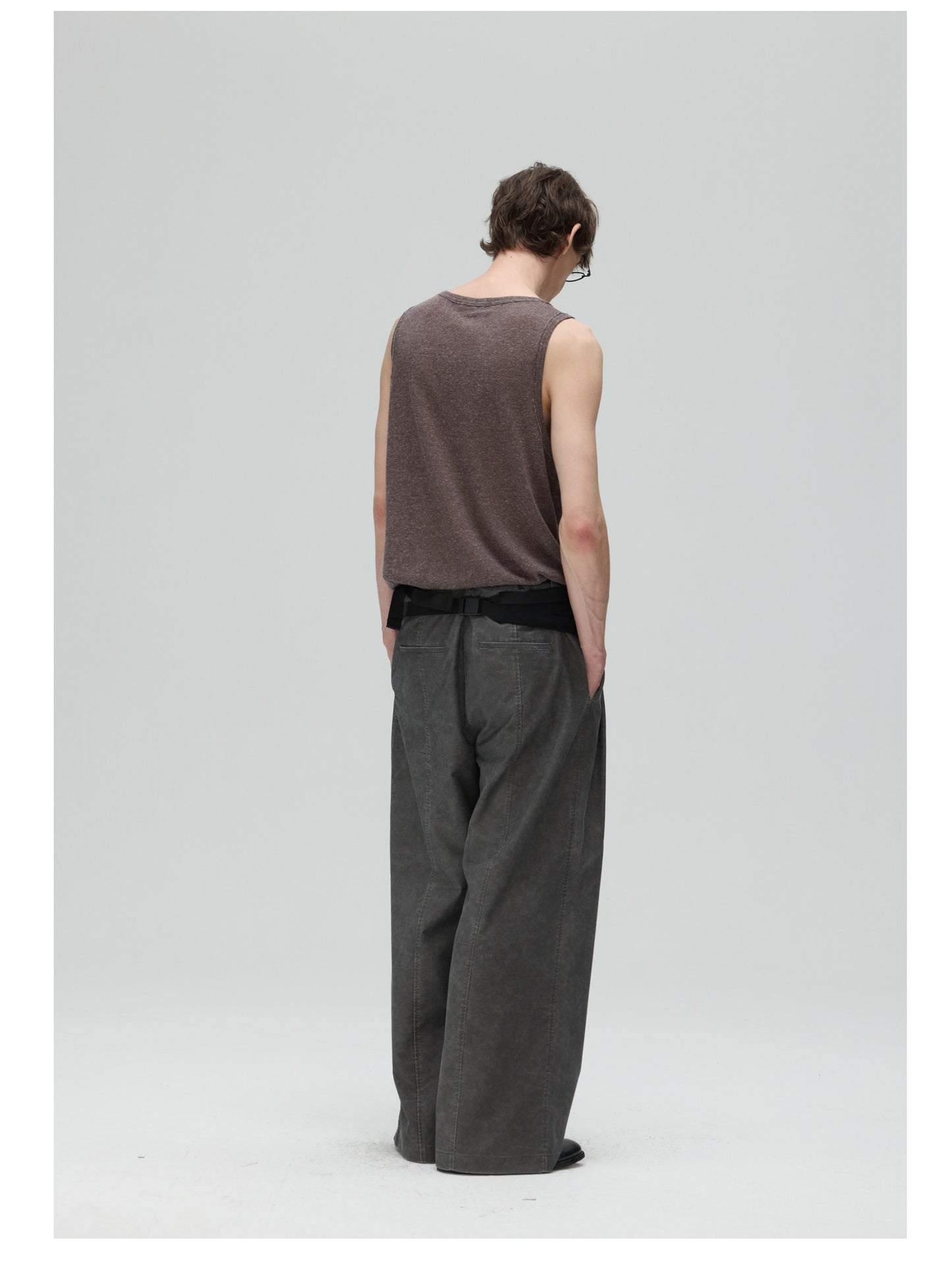 Basic Versatile Sleeveless Shirt