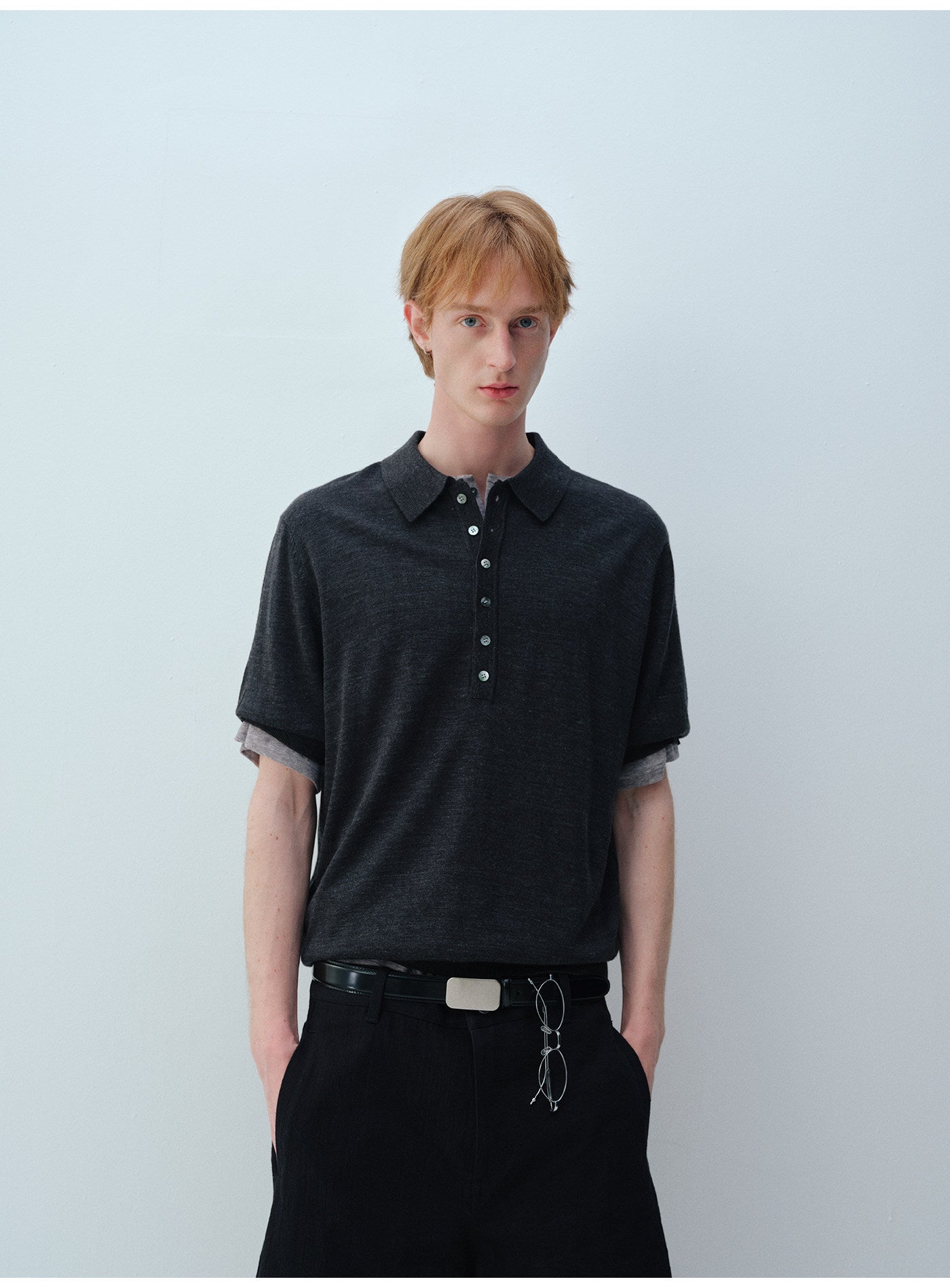 스트레이트 숄더 폴로 셔츠