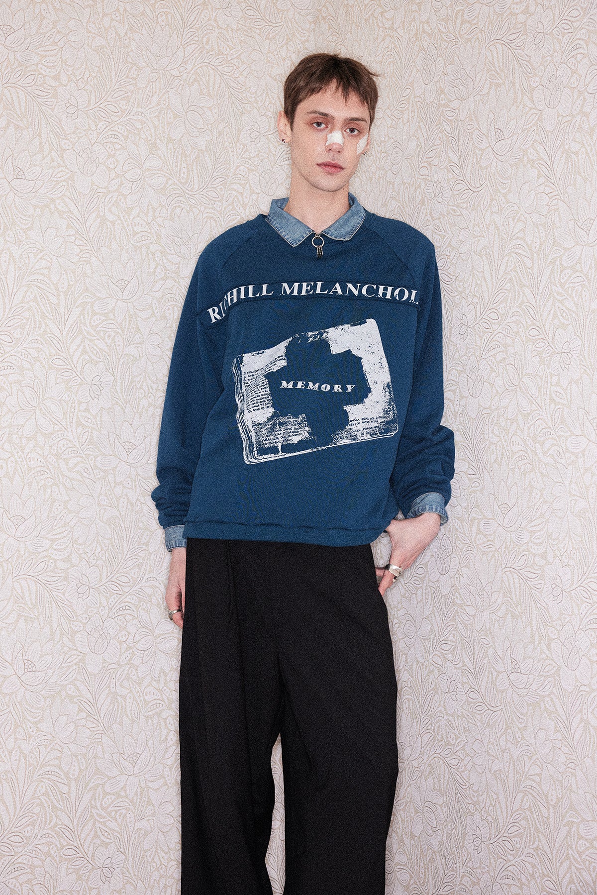 Washed Round Neck Sweatshirt