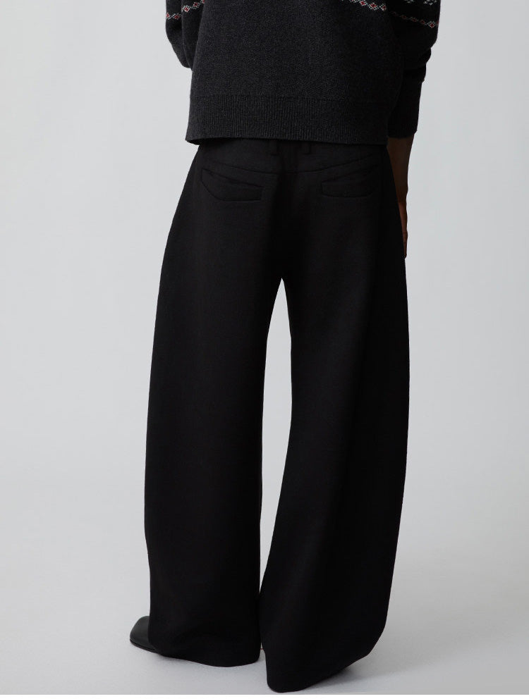 Curve Blade Casual Pants