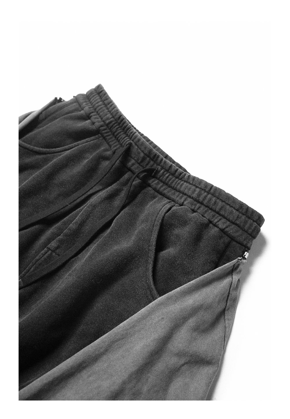 Removable T-shirt and sweatpants