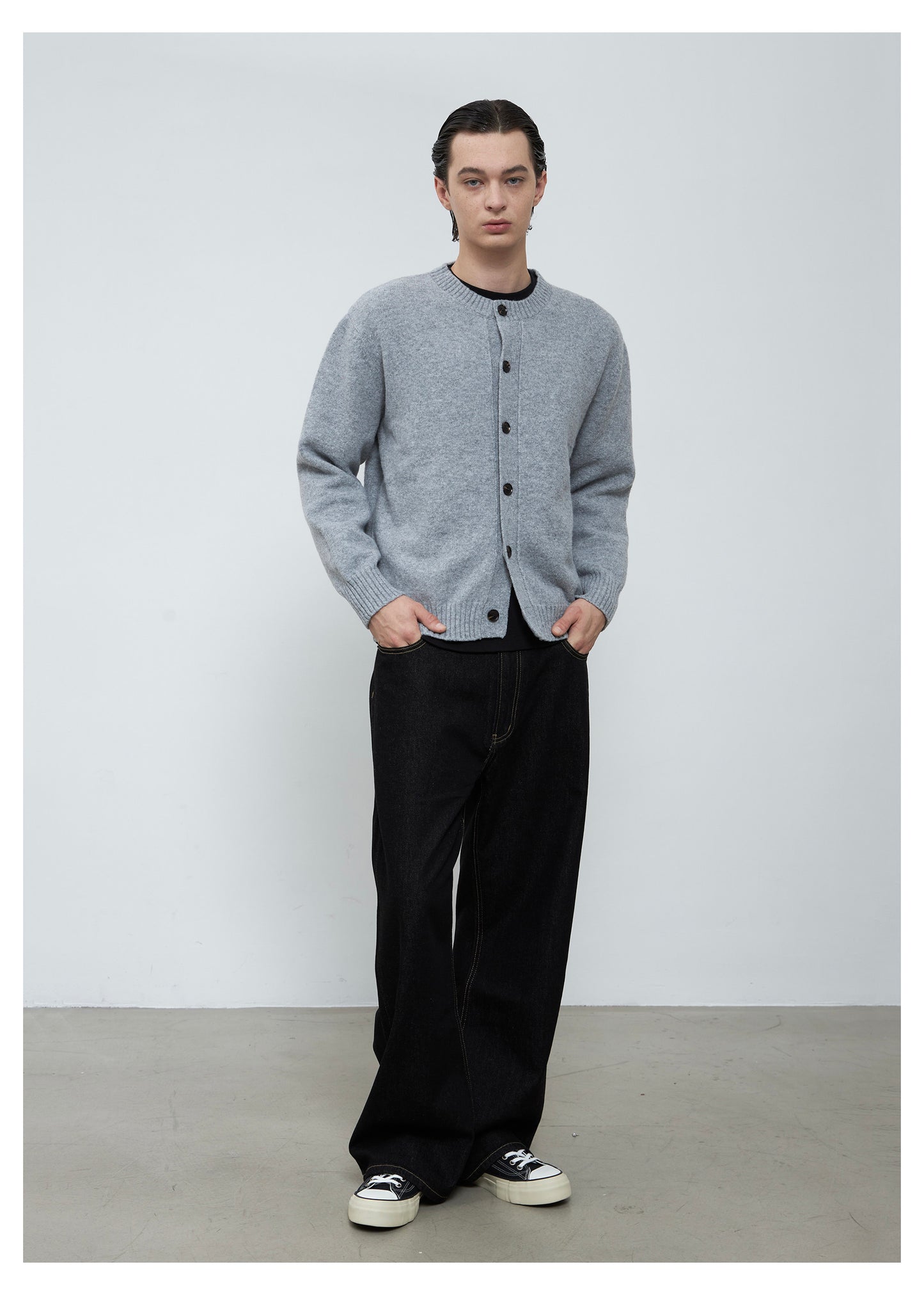 Basic Relaxed Cardigan