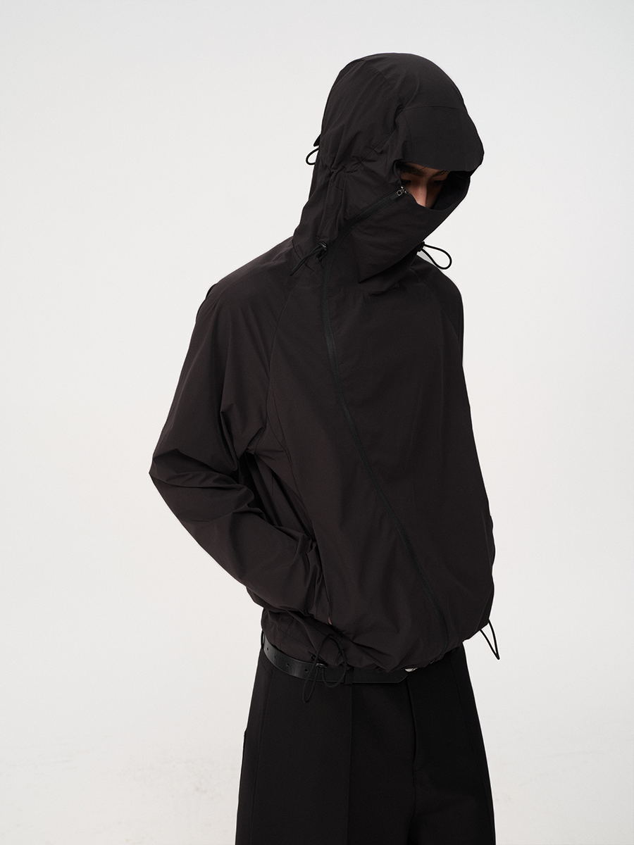 Drawstring hooded jacket