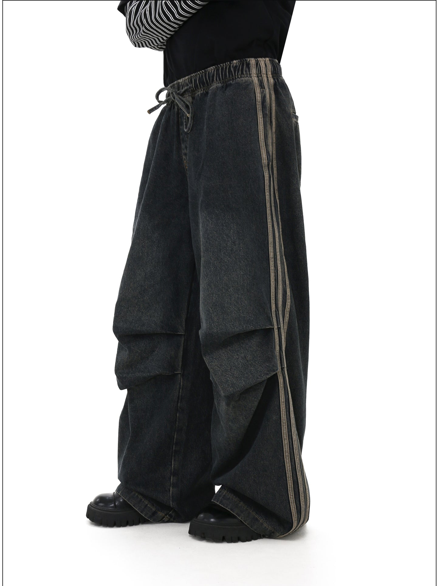 Distressed Stripe Jeans