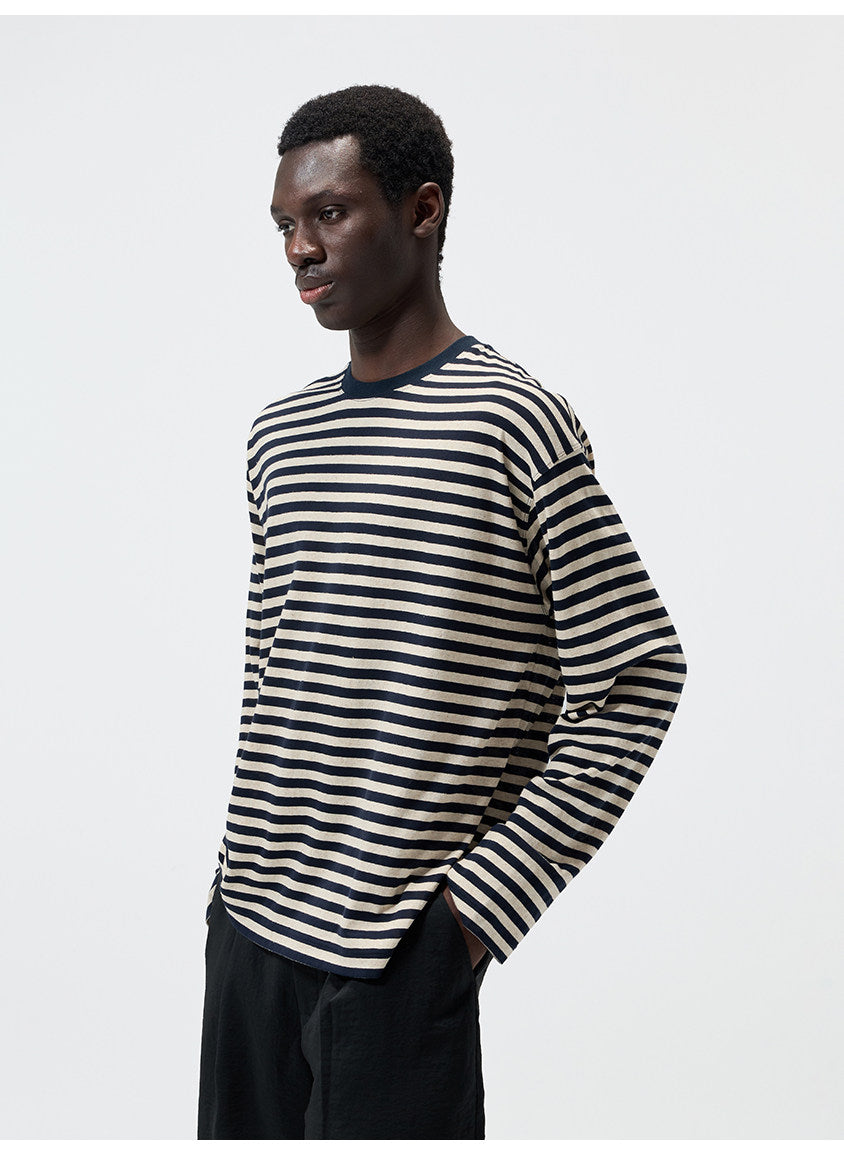 Basic Narrow Round-Neck T-Shirt