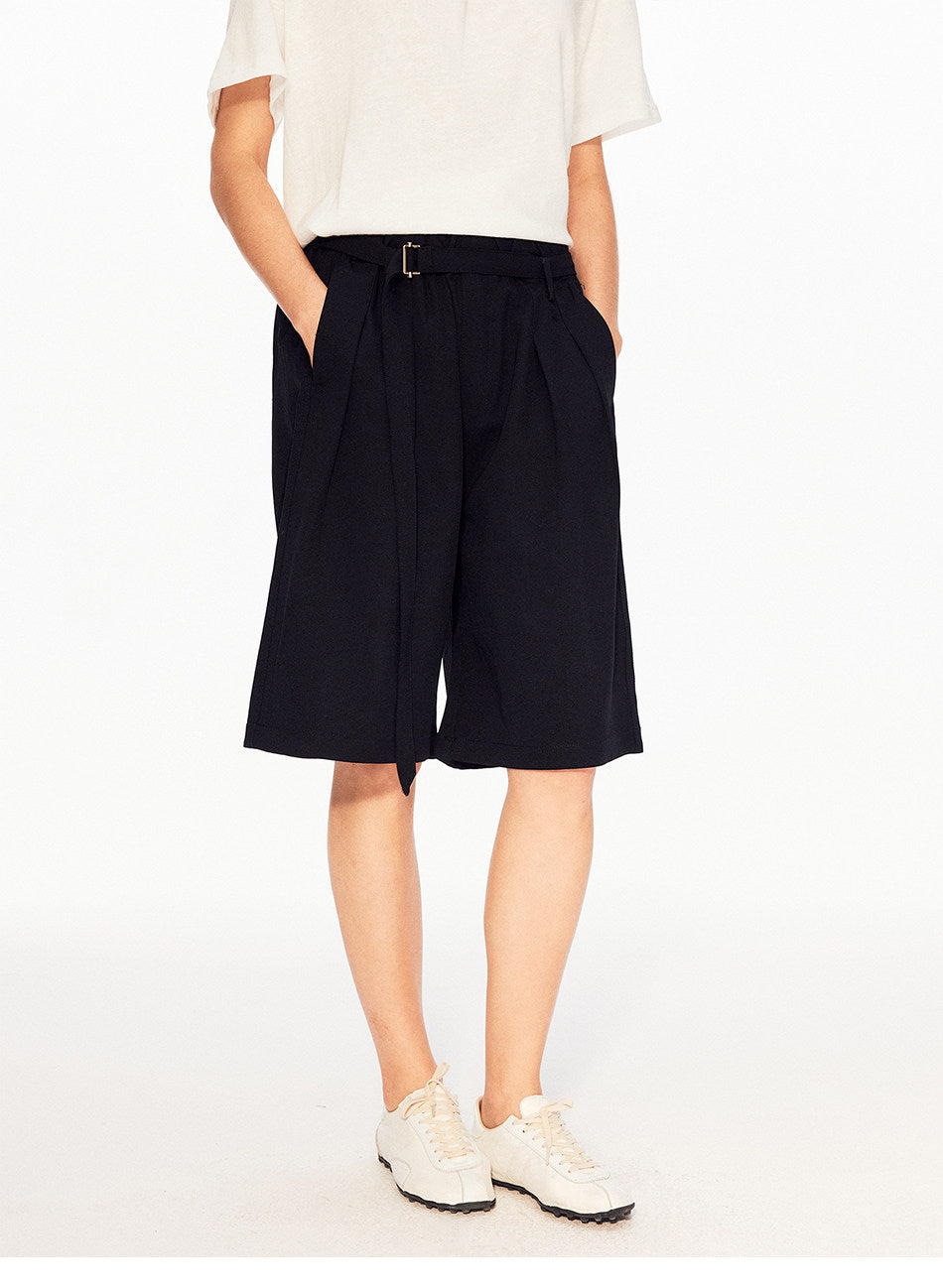 No-Iron Loose-Fit Shorts