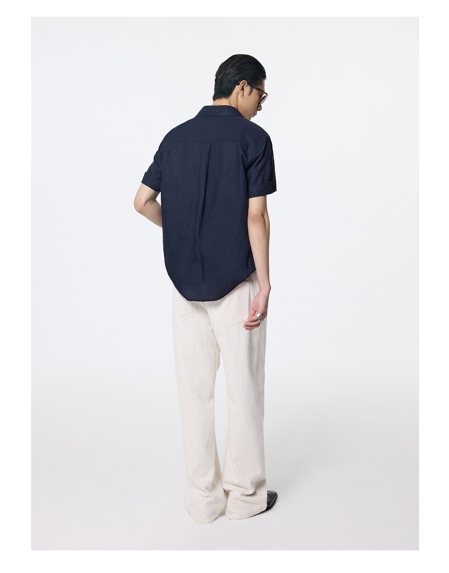 Loose-fitting rayon shirt