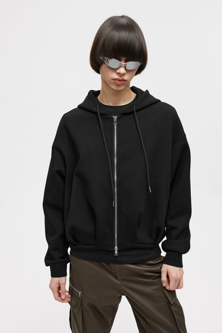 Pleated Air Layer Hooded Sweatshirt