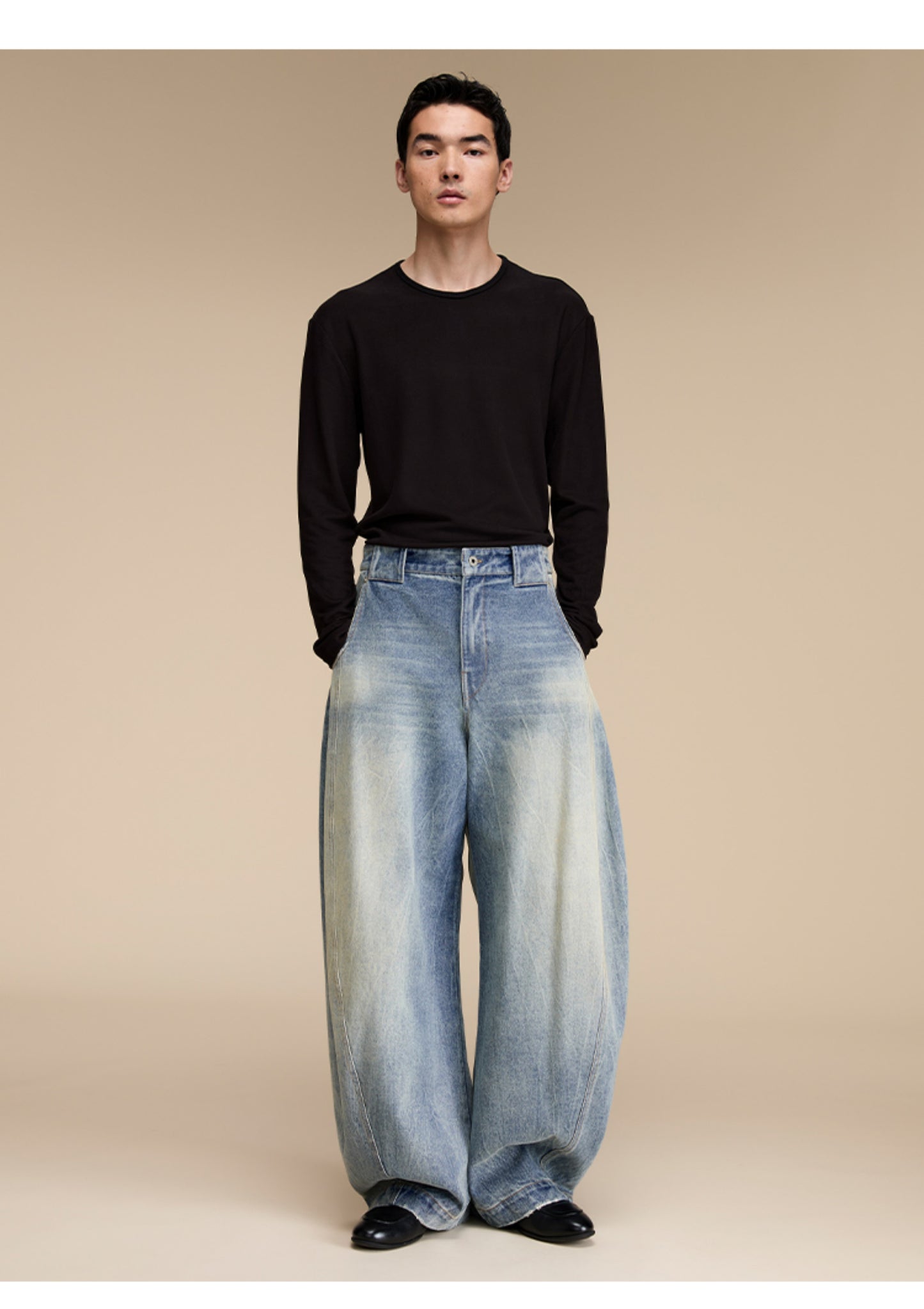 Scimitar Loose Silhouette Casual Denim Pants