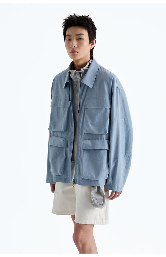 Three-dimensional multi-pocket jacket