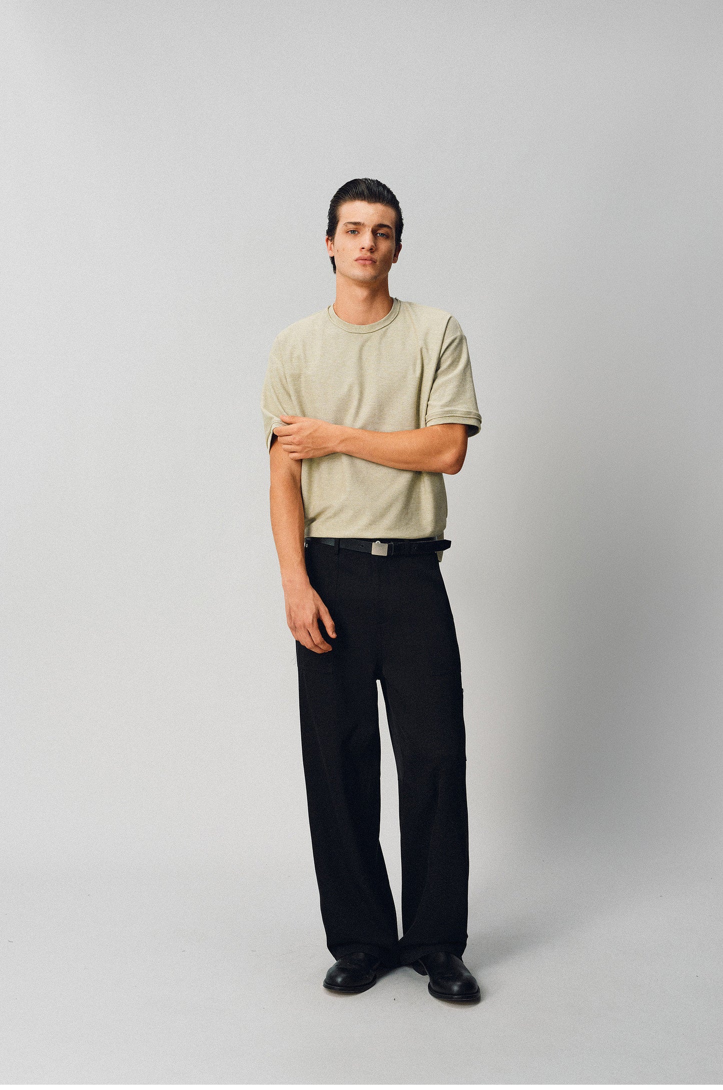 Work pants with pockets