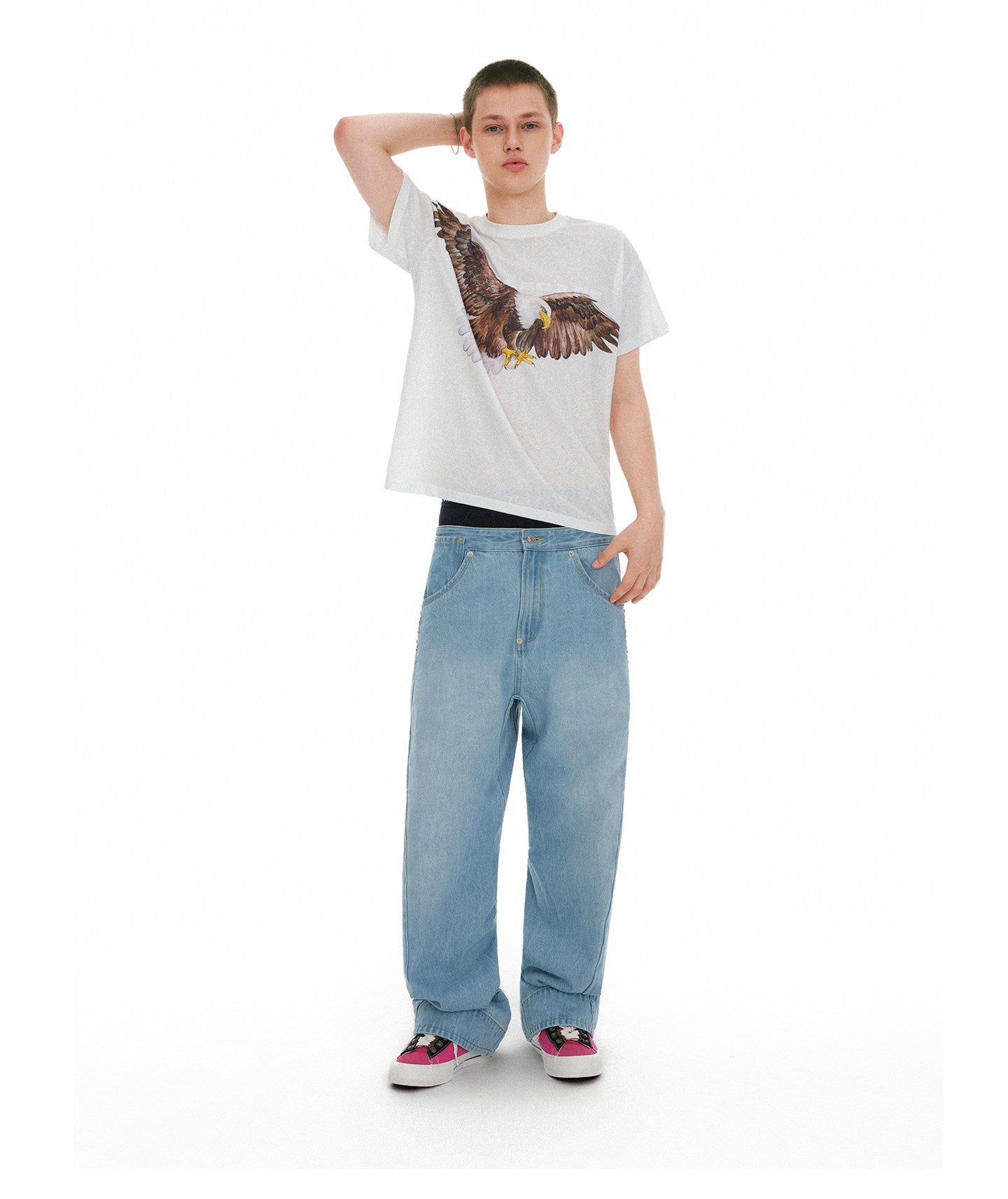 Lightweight, Loose-Fit Regular-Shoulder T-Shirt