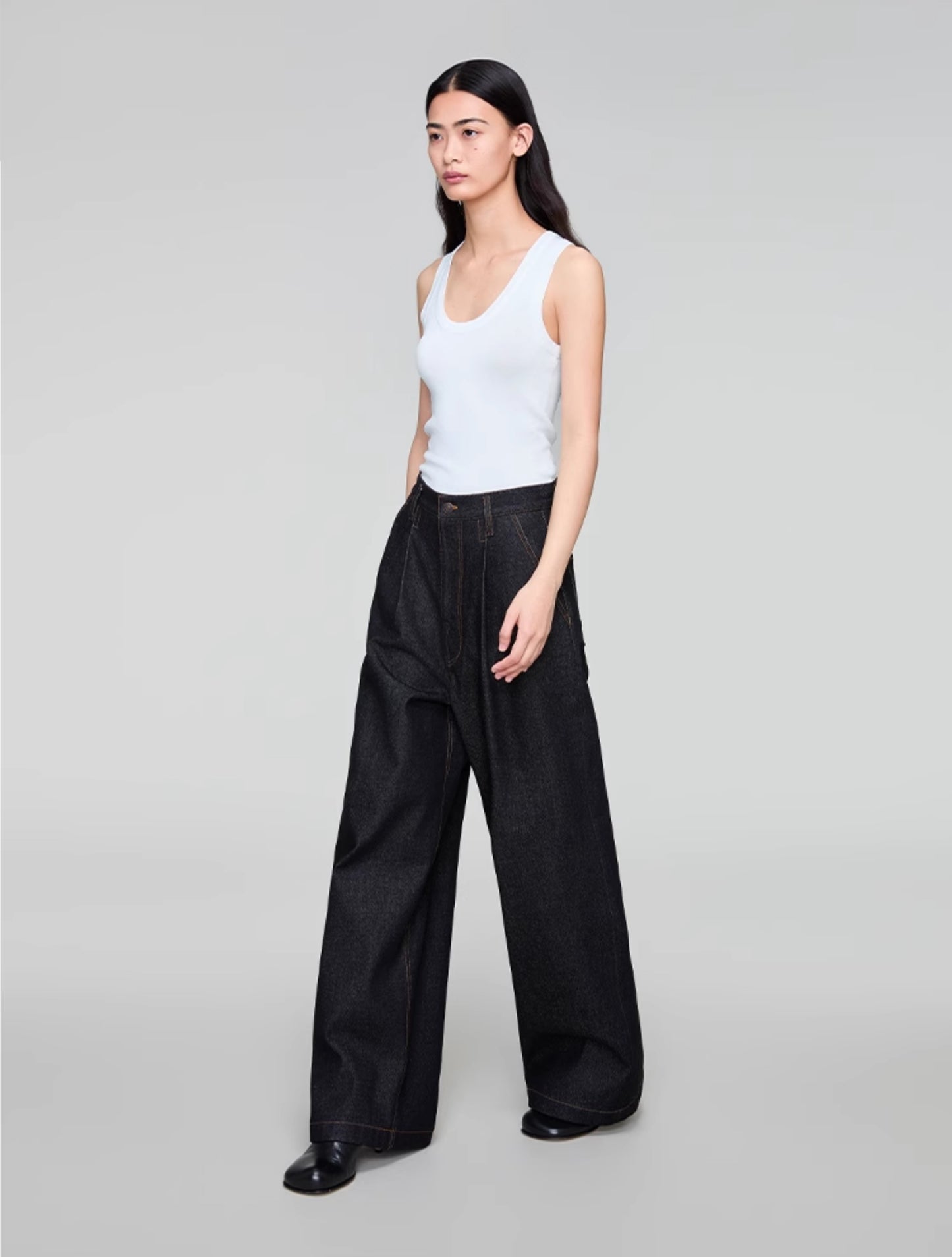 Vintage wash denim pants