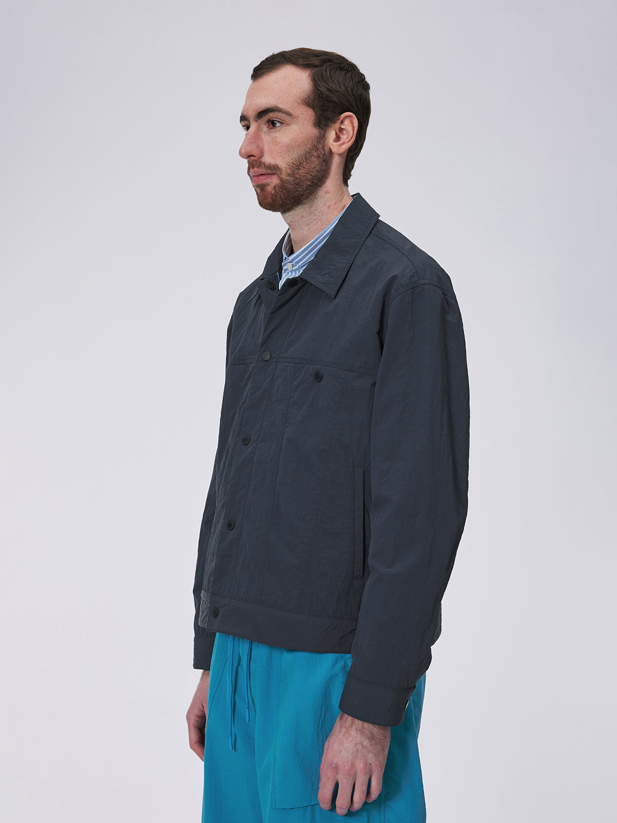 Short Wide Wrinkled Nylon Jacket