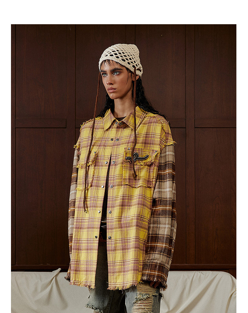 Raised raw edge split plaid shirt