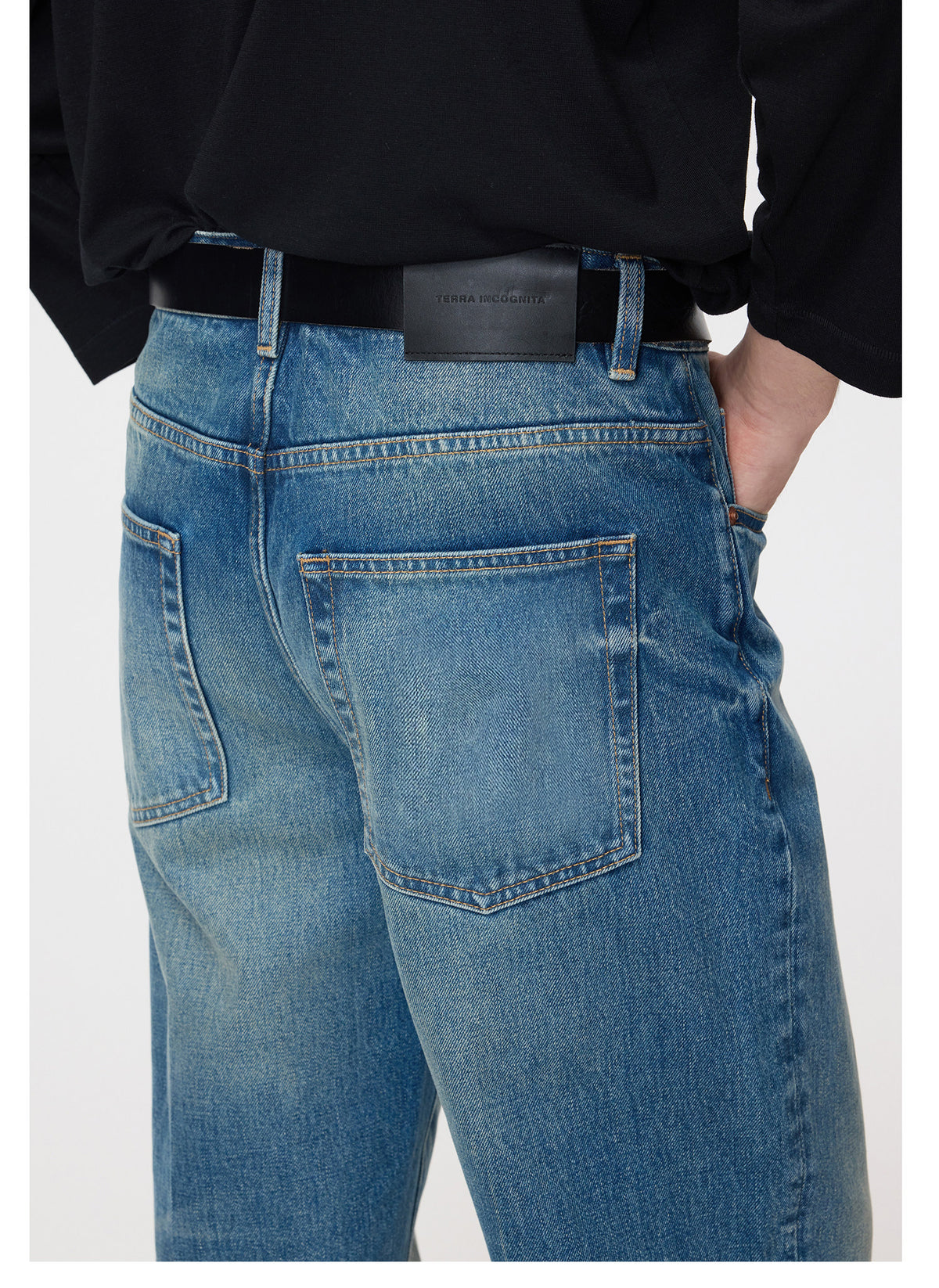 Retro Wash Straight-Leg Jeans