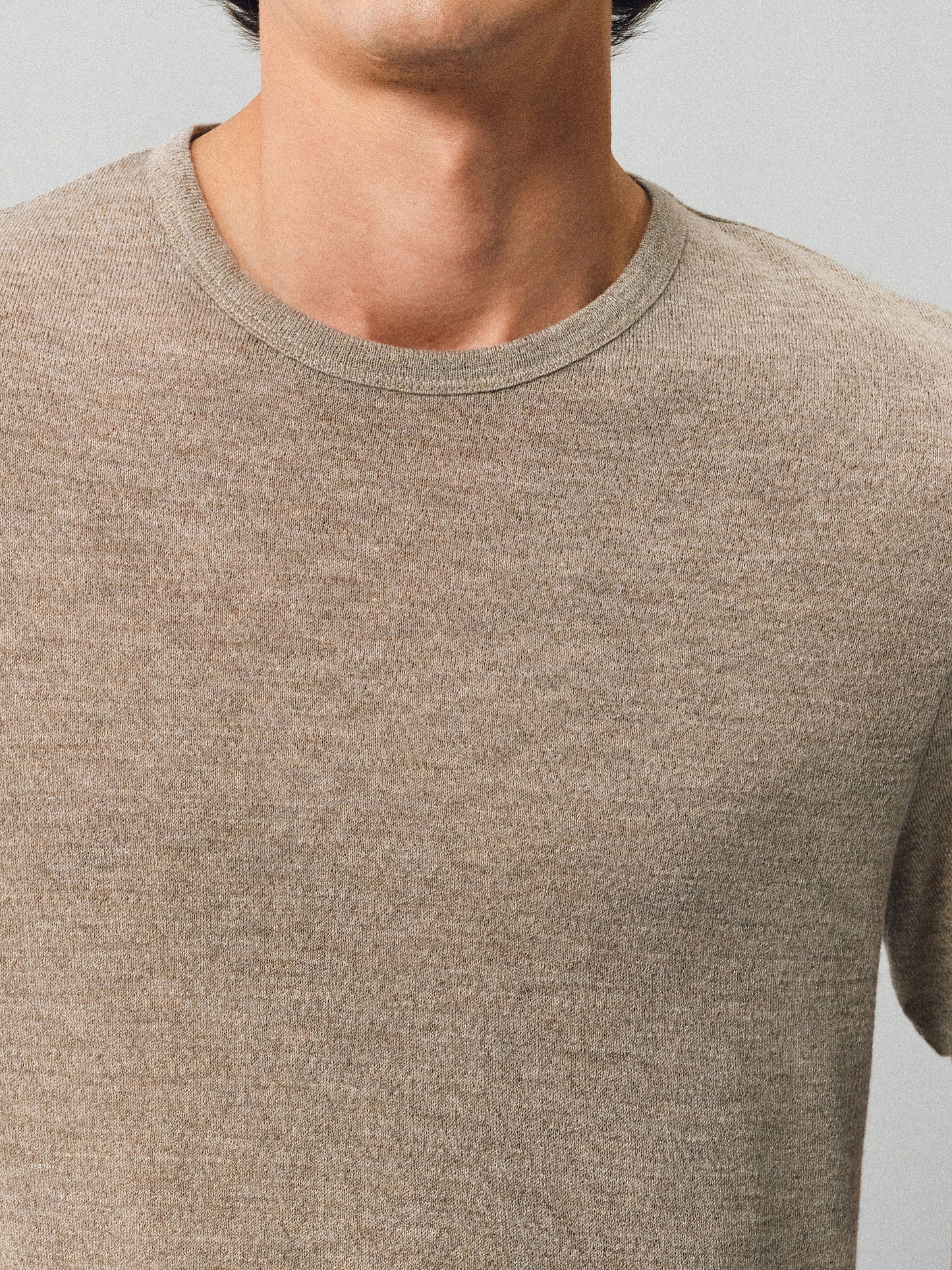 Round-neck T-shirt with a fur-like texture