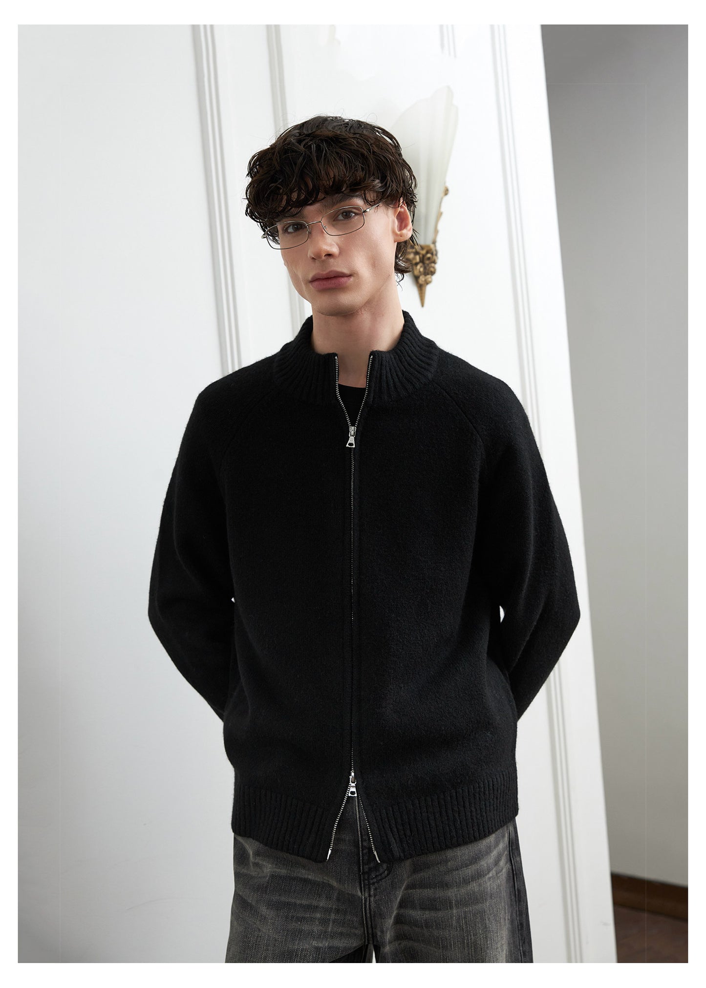 Relaxed Fit Zip-Up Cardigan