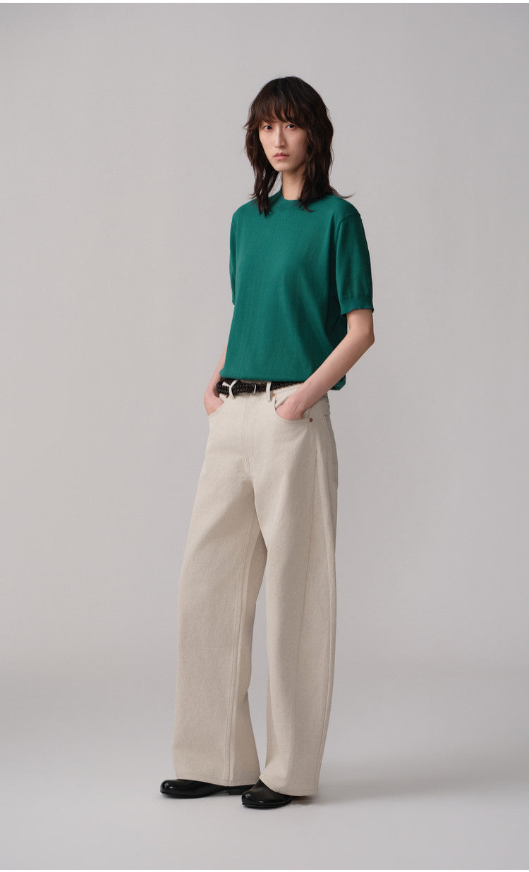 Casual Knit Shirt with Ribbed Waist and Hem
