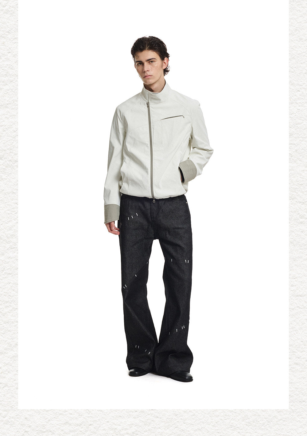 Lightweight Jacket with Flip-Up Sleeves and Diagonal Zipper