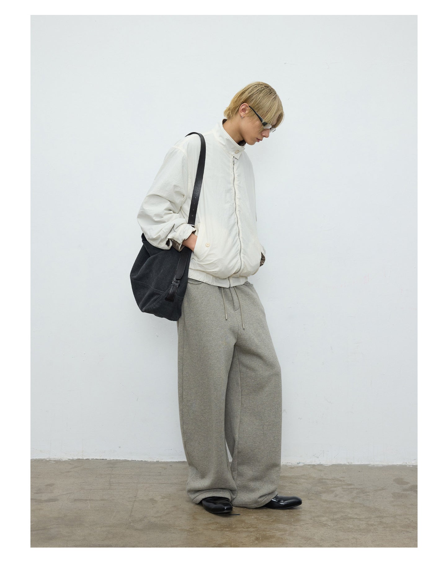 Casual fleece-lined sweatpants