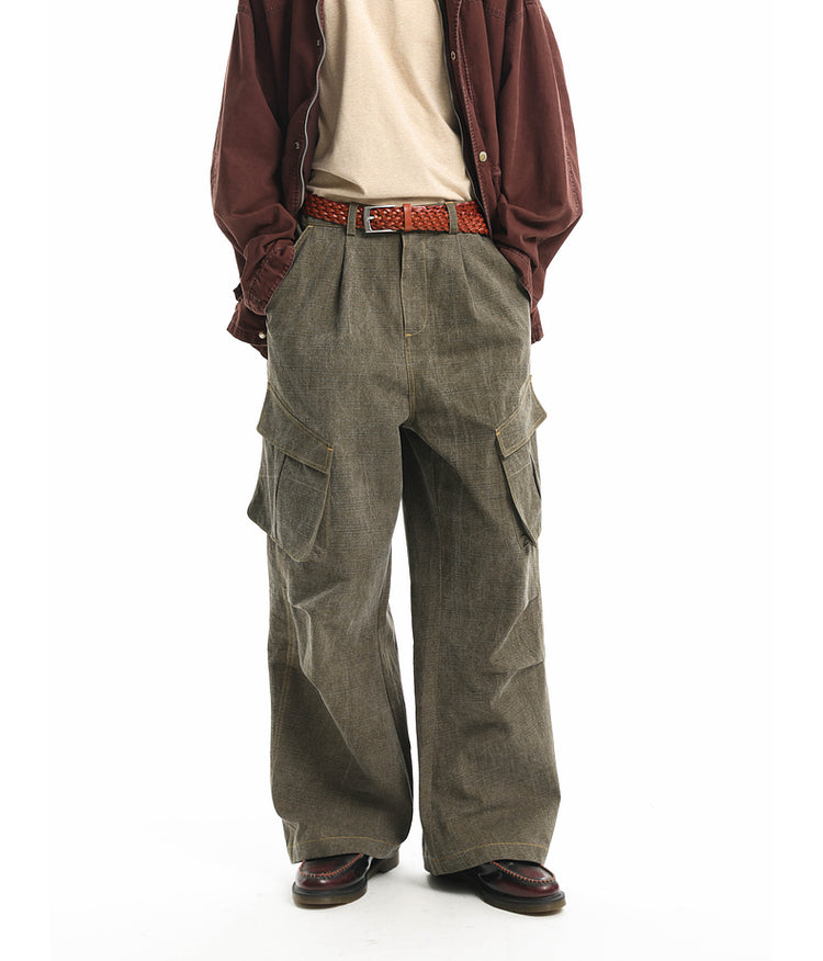 Diagonal pockets Casual pants