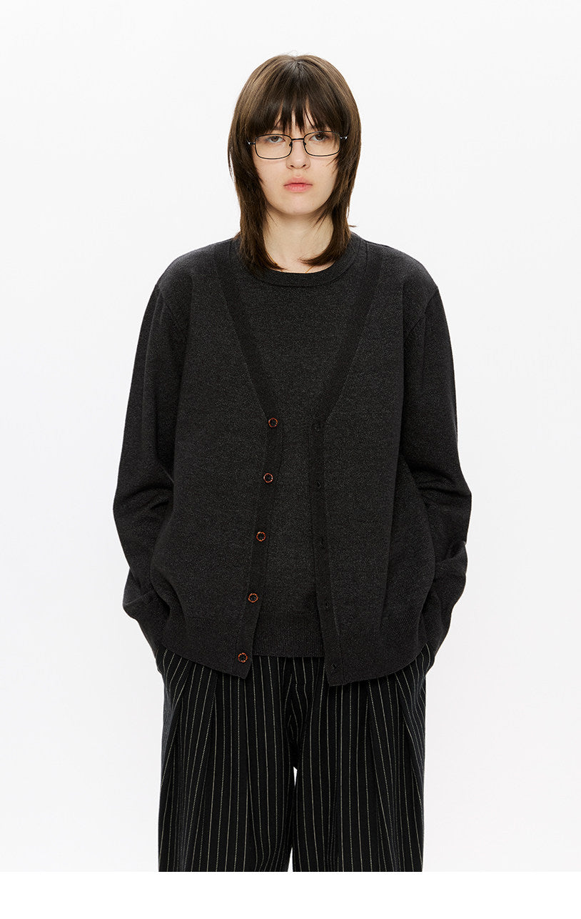 Vintage-style loose-fit knit cardigan
