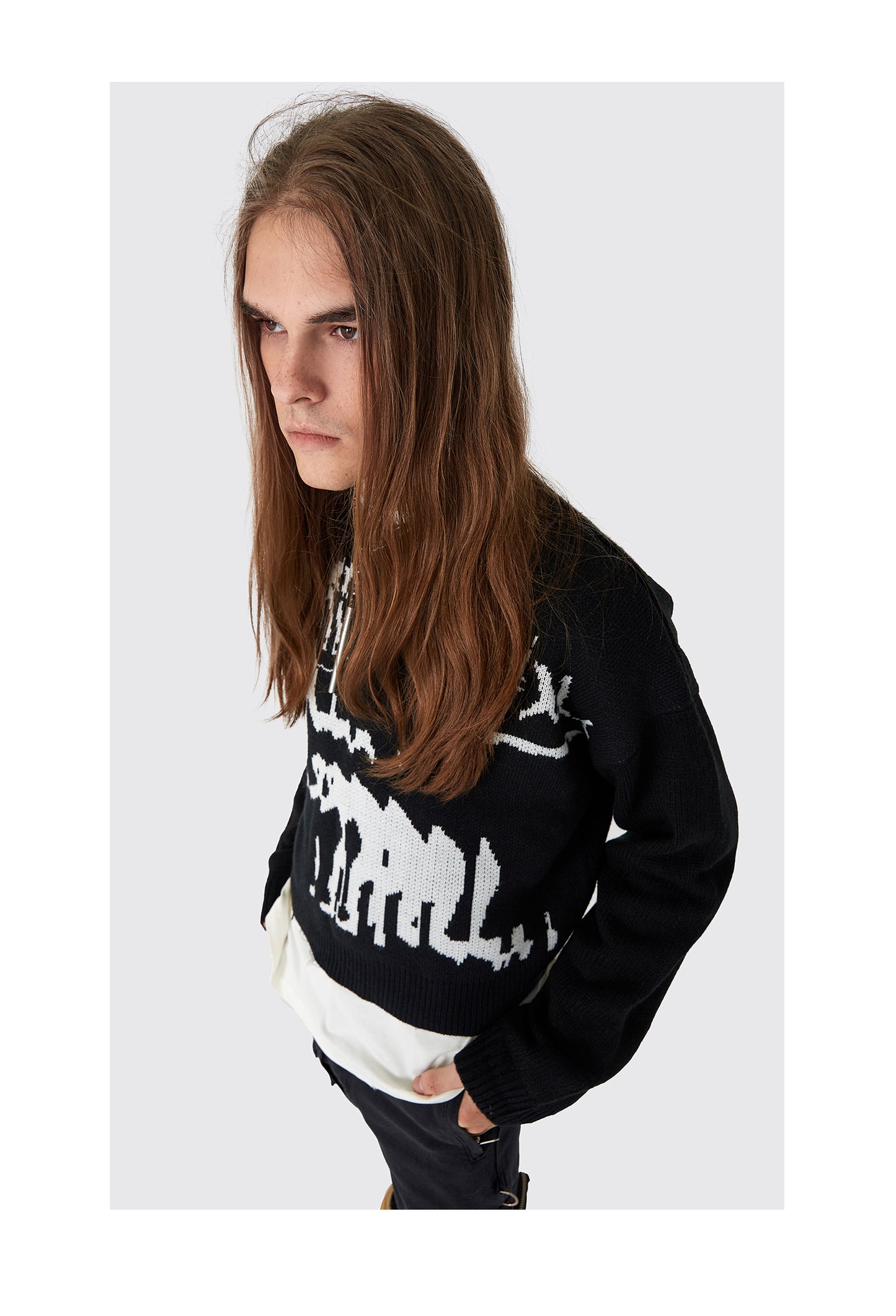 Black cardboard woven short sweater niche sweater