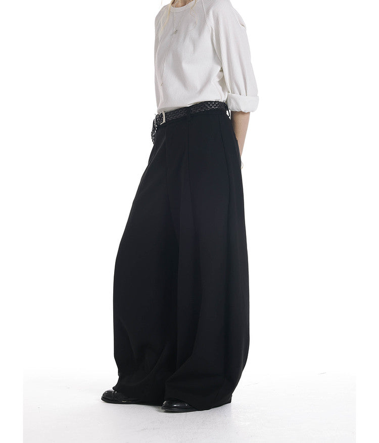 Draping Curve Casual Pants