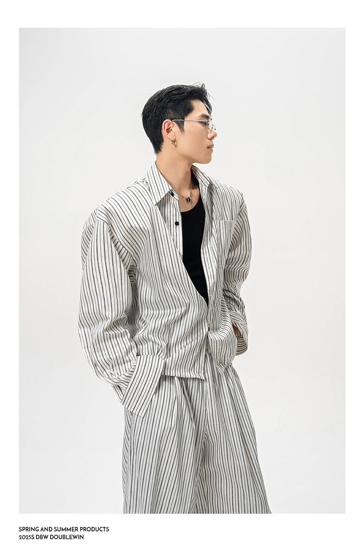 Striped shirt with adjustable hem