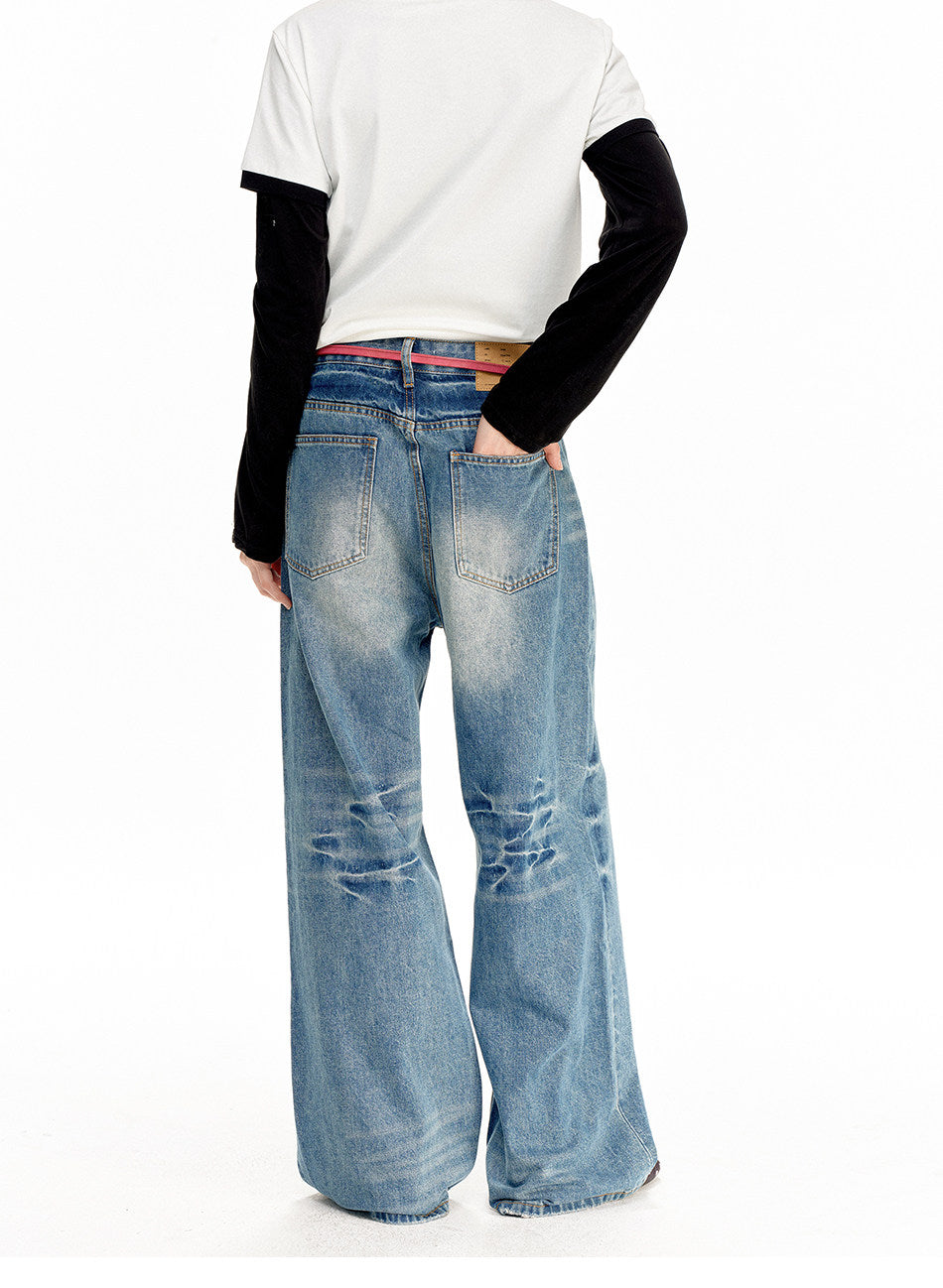 Vintage-style Distressed Loose-Fit Jeans