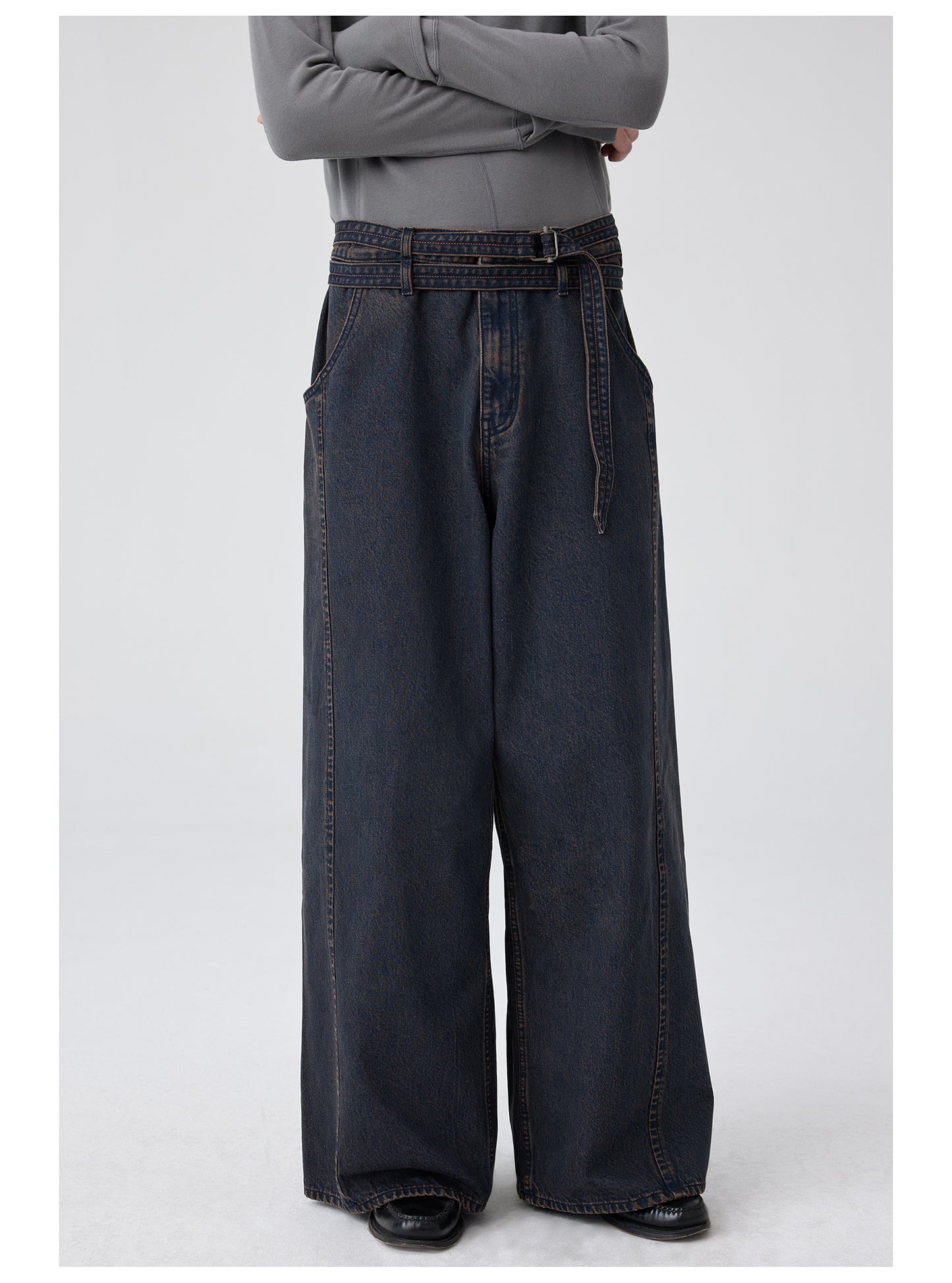 Belted denim pants