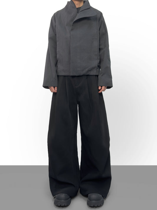 Pleated wide pants