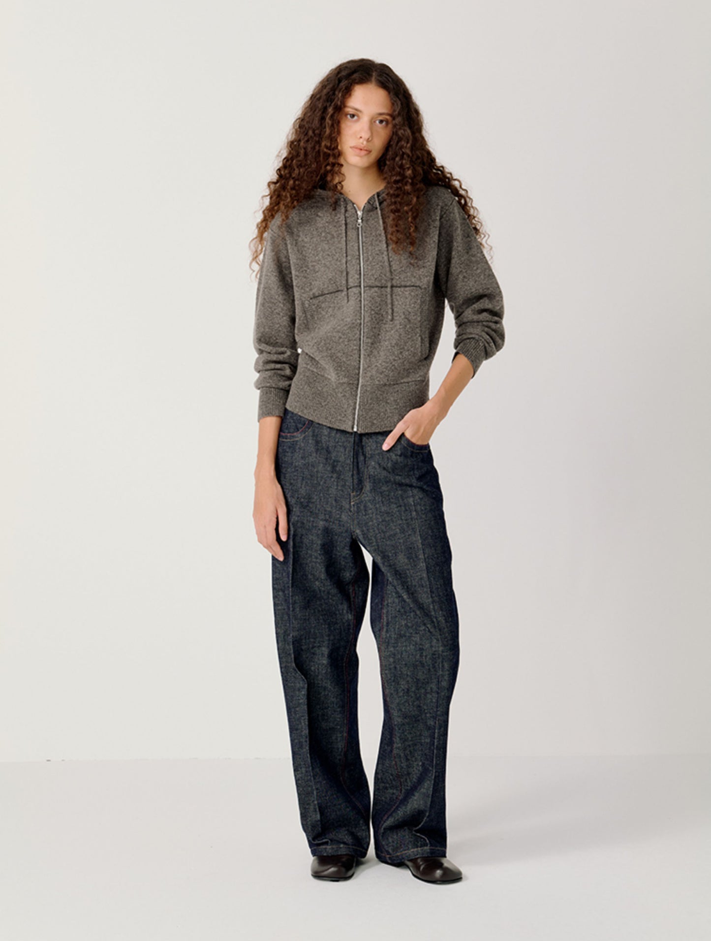 6-Pocket Center Seam Jeans