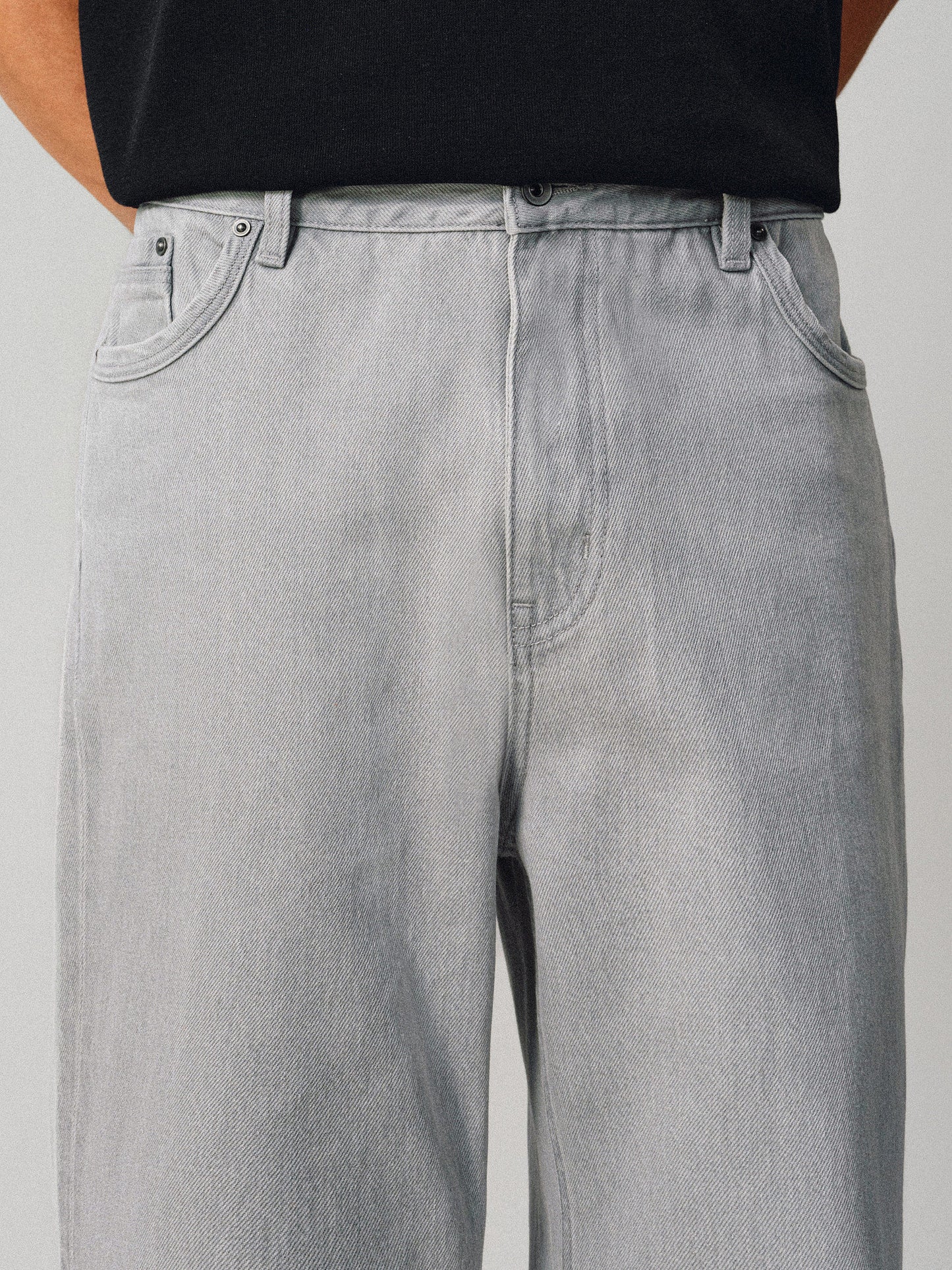 Straight Micro-Flared Washed Jeans