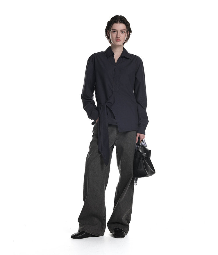 Vintage-style distressed finish shirt