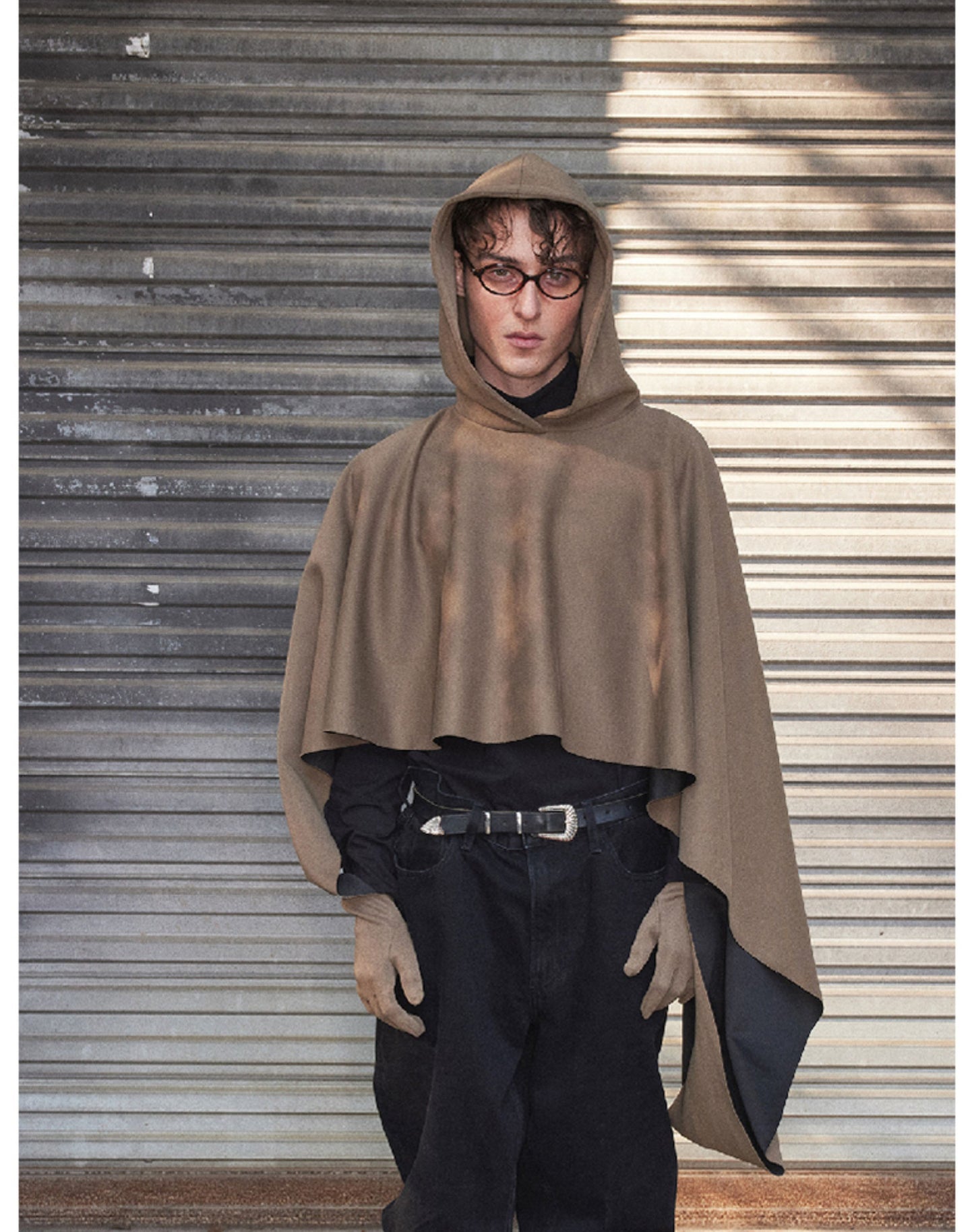 Original Globe Hooded Scarf