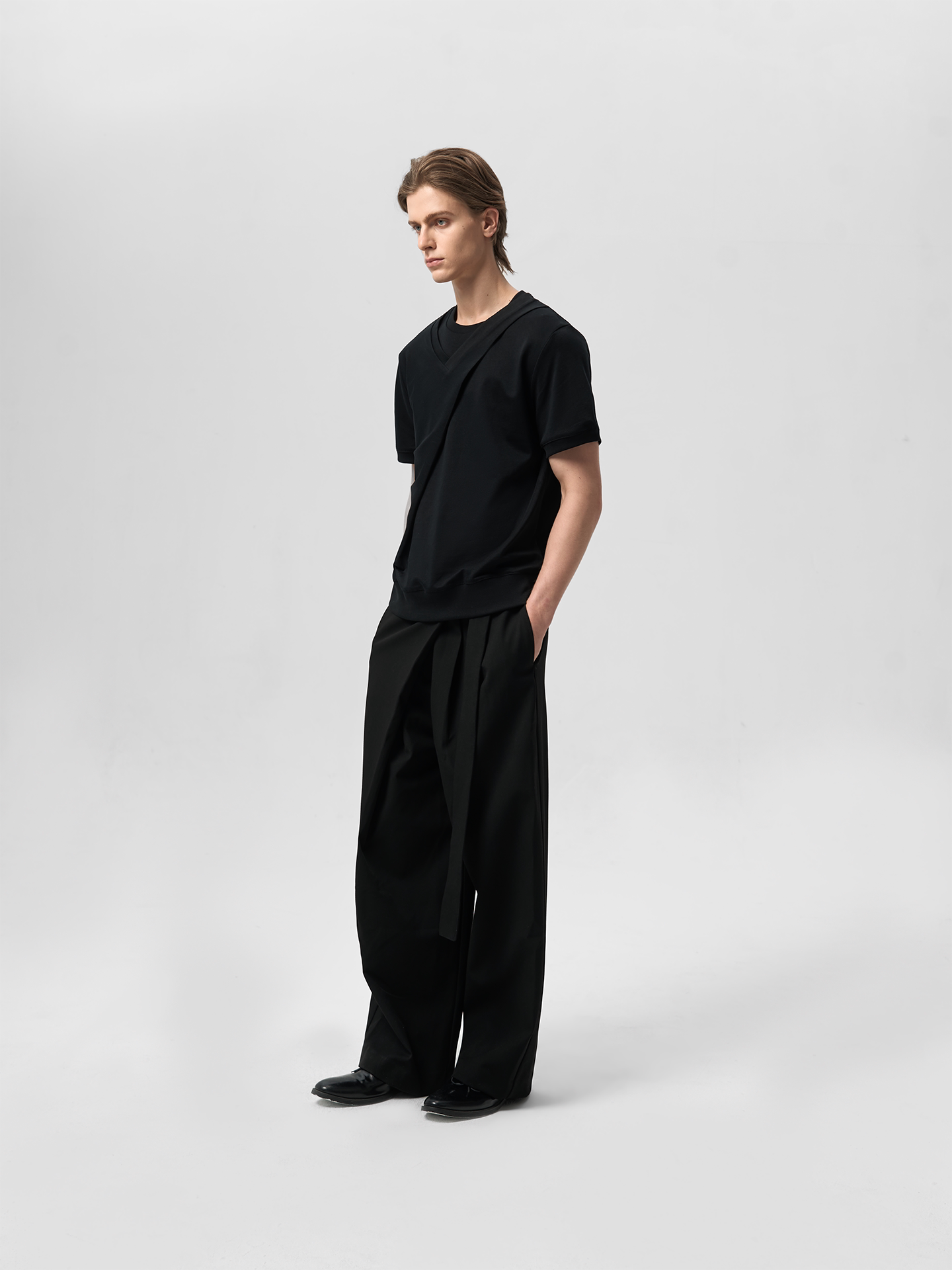 V-neck Double-Collar T-shirt