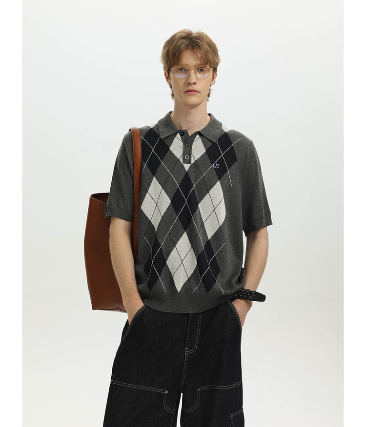 College Diamond Pattern Embroidery Knit