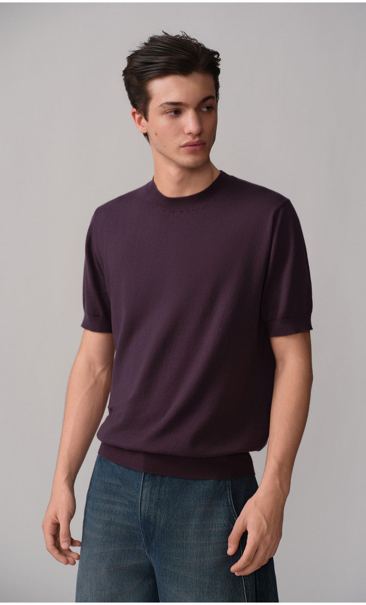 Casual Knit Shirt with Ribbed Waist and Hem