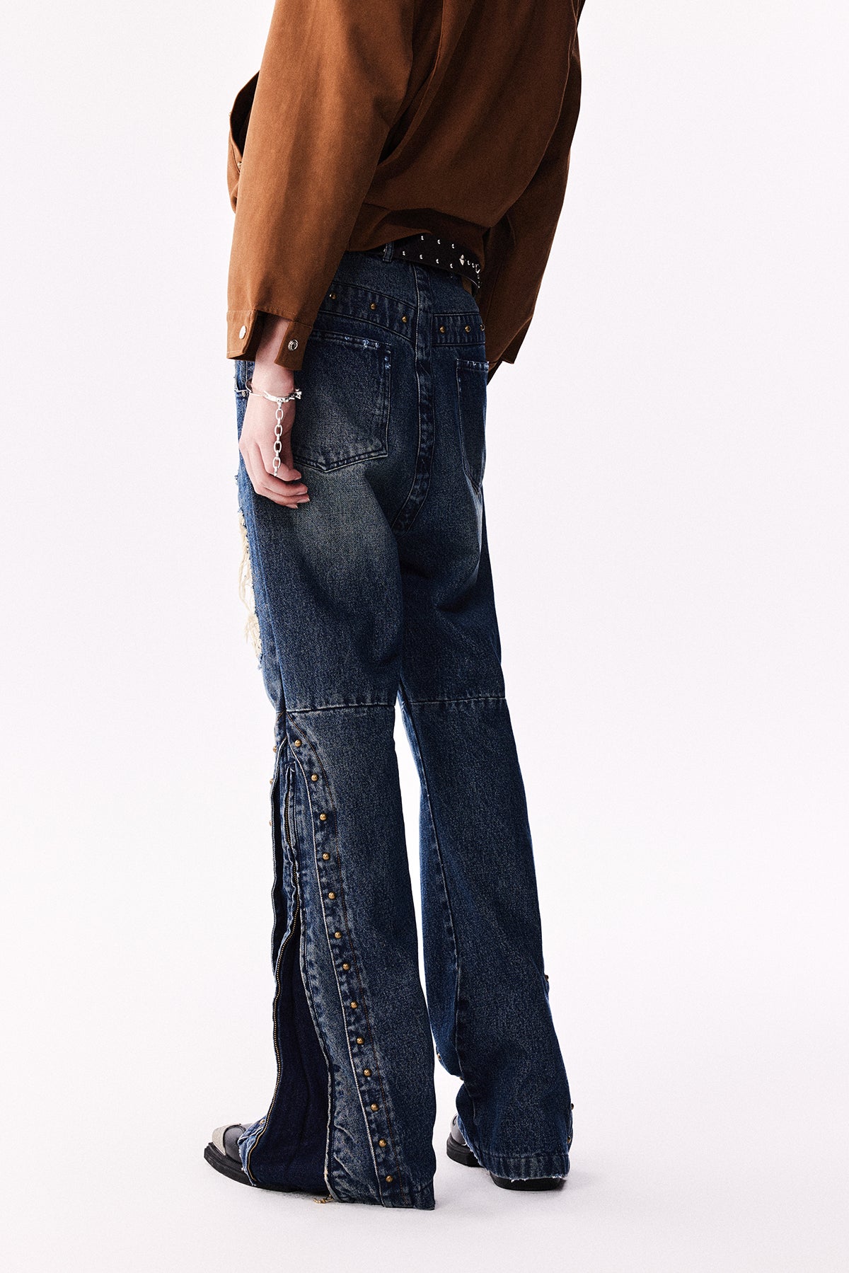 Retro Rivet Washed Damaged Zipper Jeans