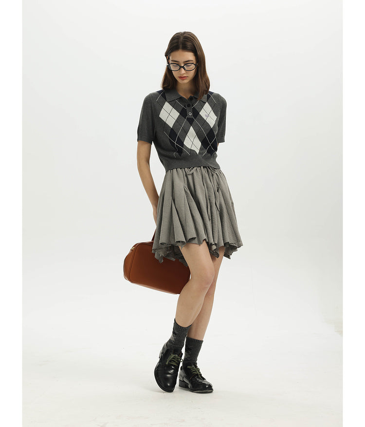 College Diamond Pattern Embroidery Knit