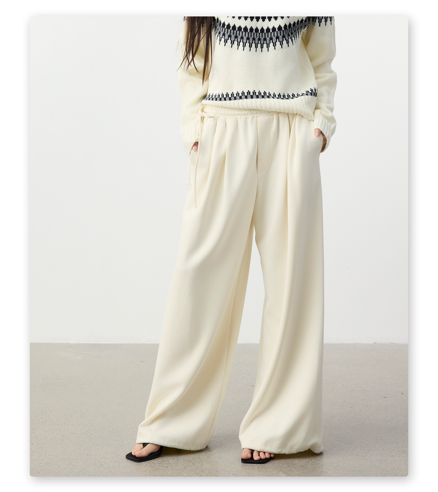 Straight Leg Sweatpants